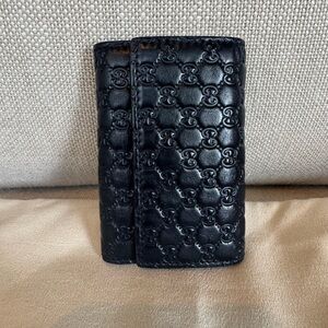 Guccissima embossed black leather 6-key  Holder